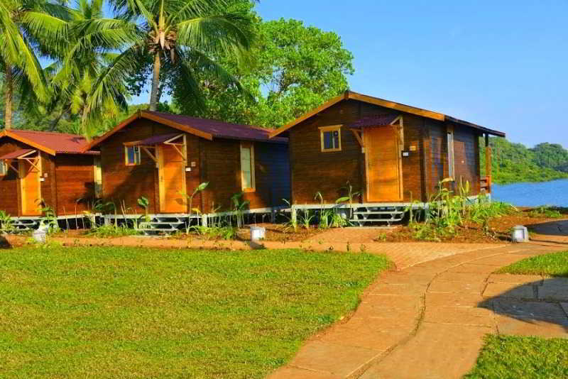 Bay 15 Hotel Panaji Ngoại thất bức ảnh