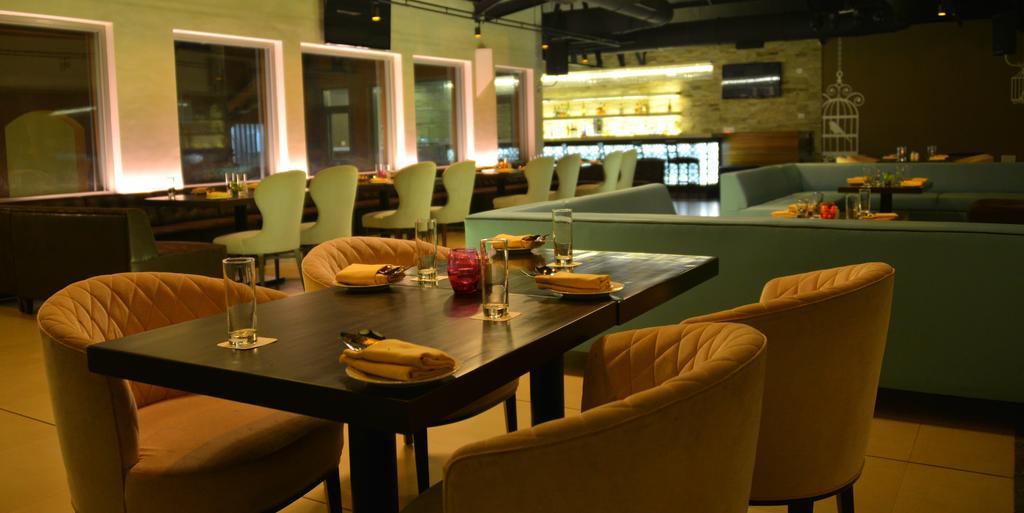 Bay 15 Hotel Panaji Ngoại thất bức ảnh
