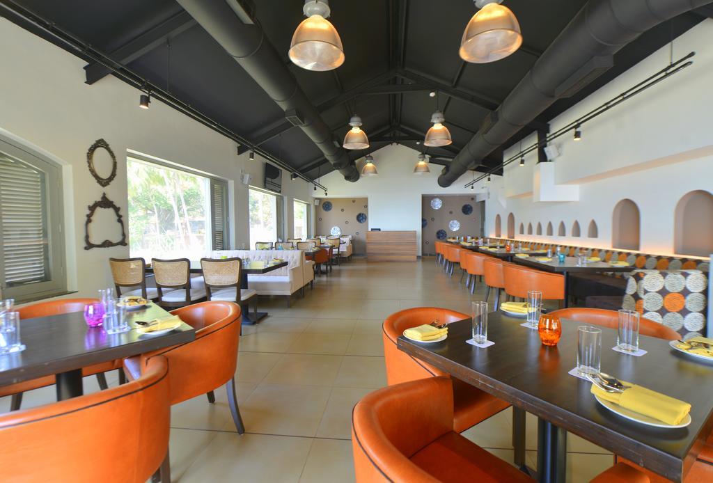 Bay 15 Hotel Panaji Ngoại thất bức ảnh