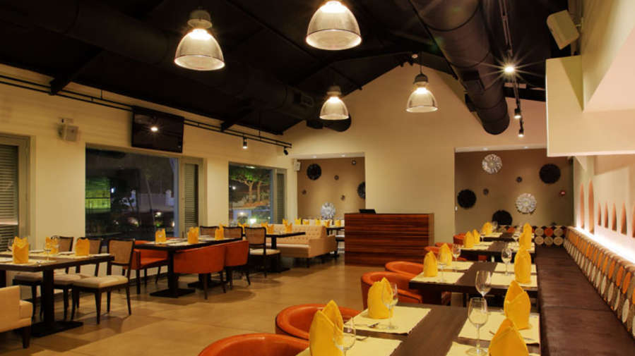 Bay 15 Hotel Panaji Ngoại thất bức ảnh